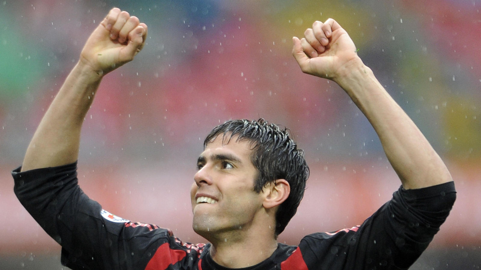 Лучший игрок Милана Кака забил гол