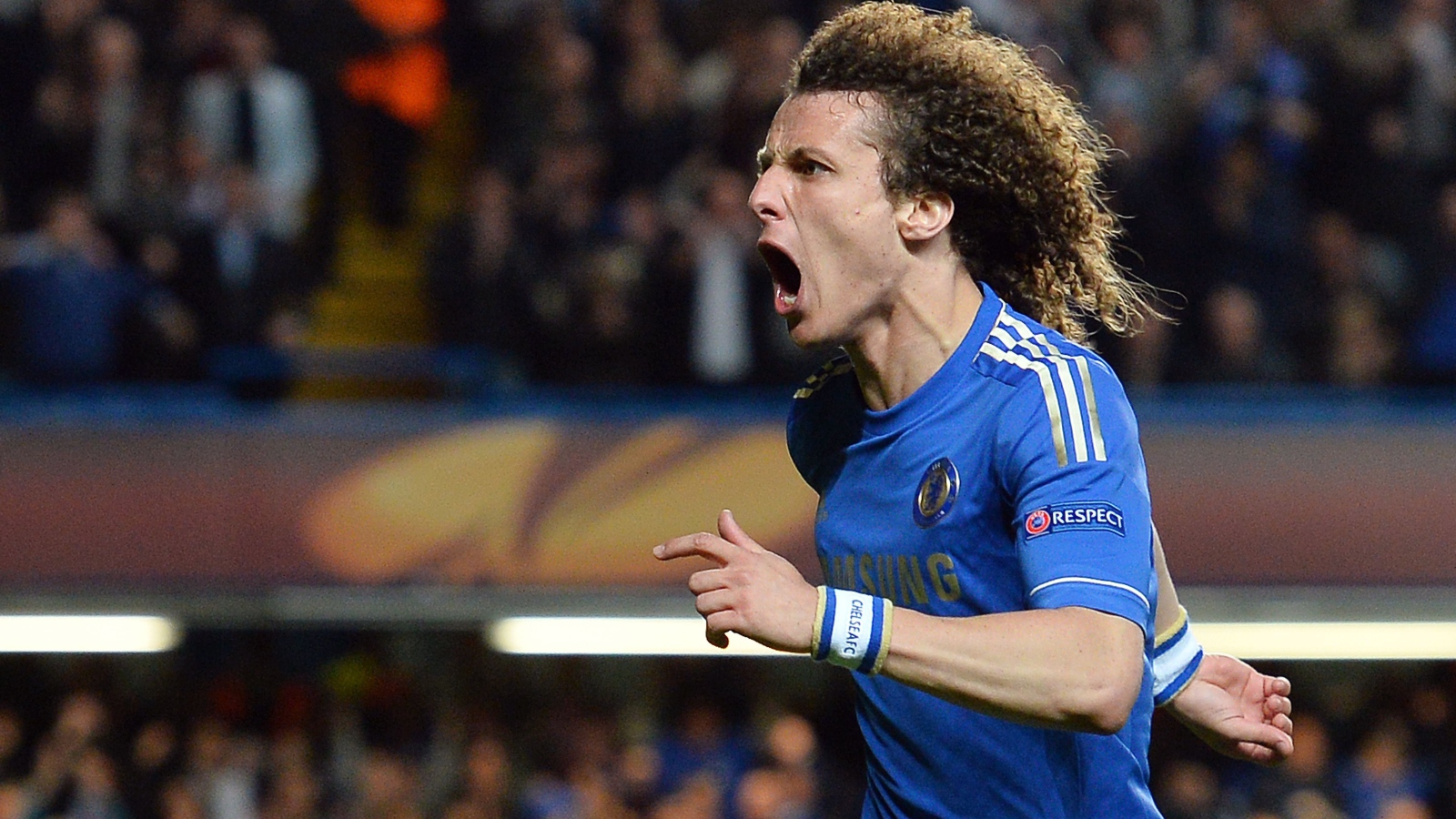 Защитник Челси Давид Луис забил гол