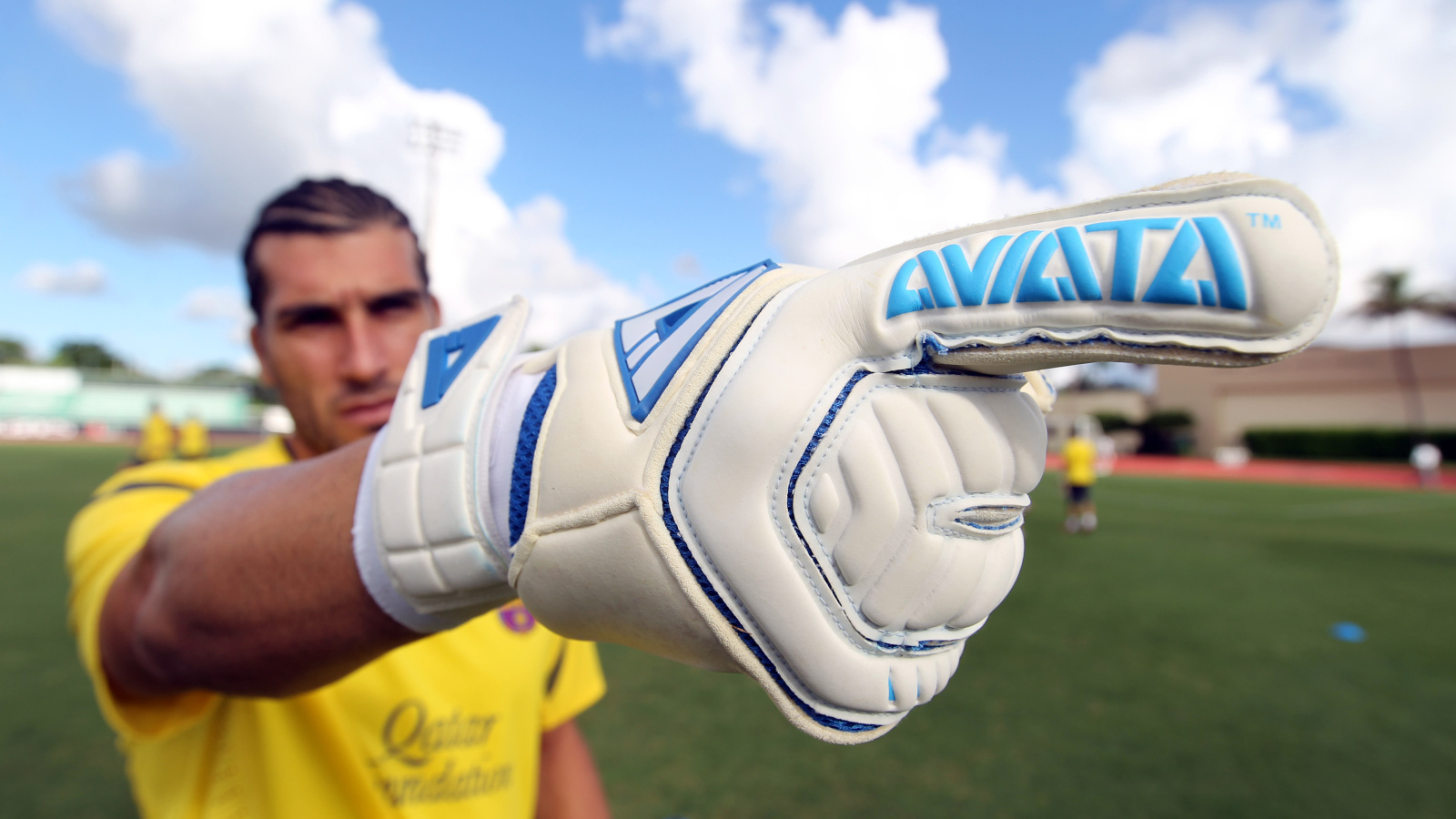 Футболист Барселоны Хосе Пинто на поле