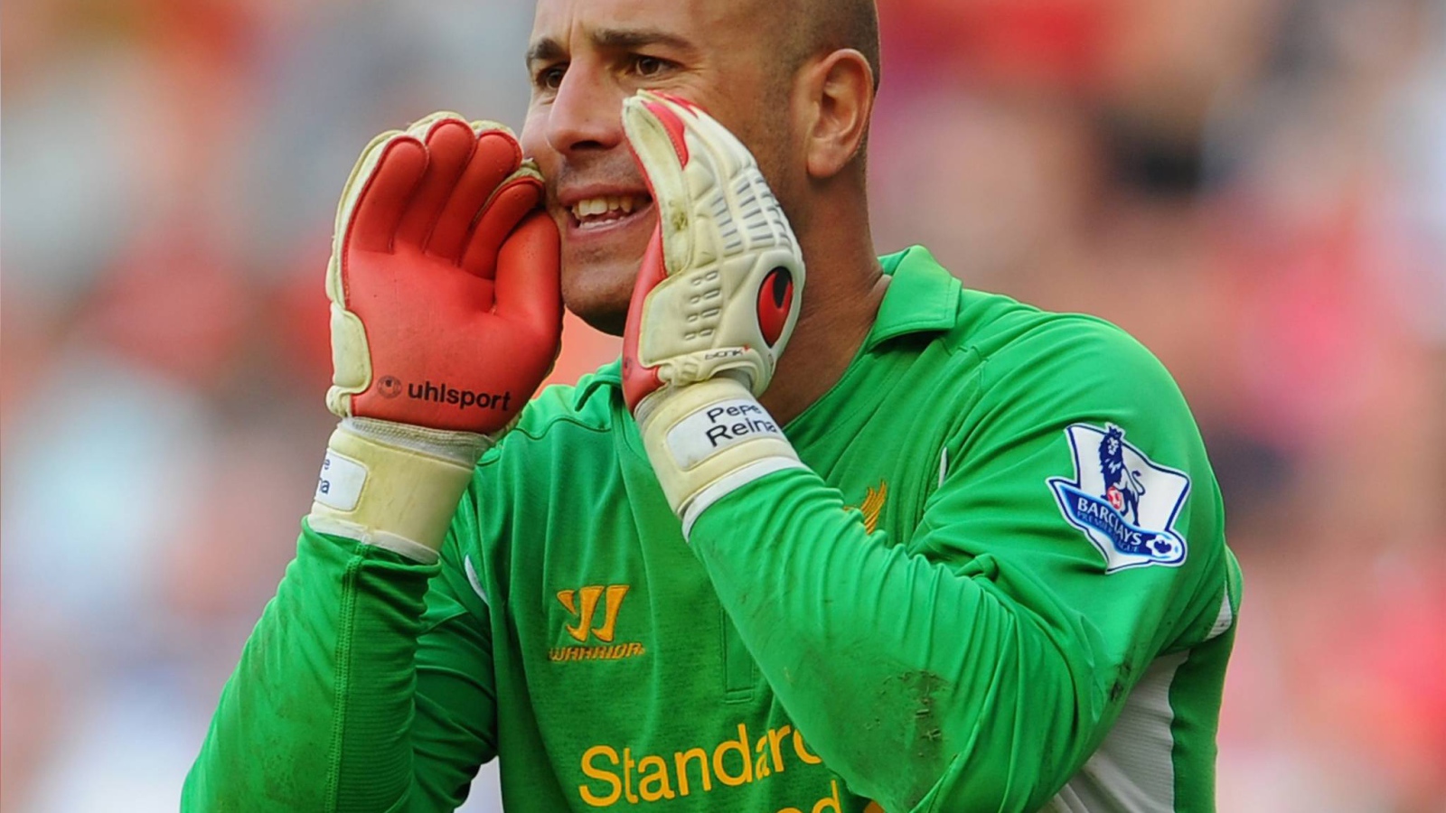 Футболист Наполи Пепе Рейна кричит