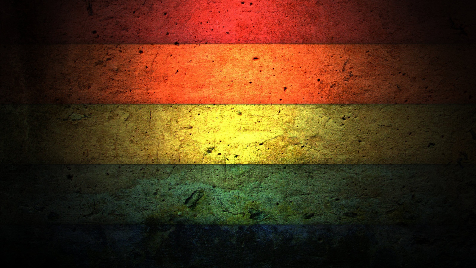 Пятицветная стена