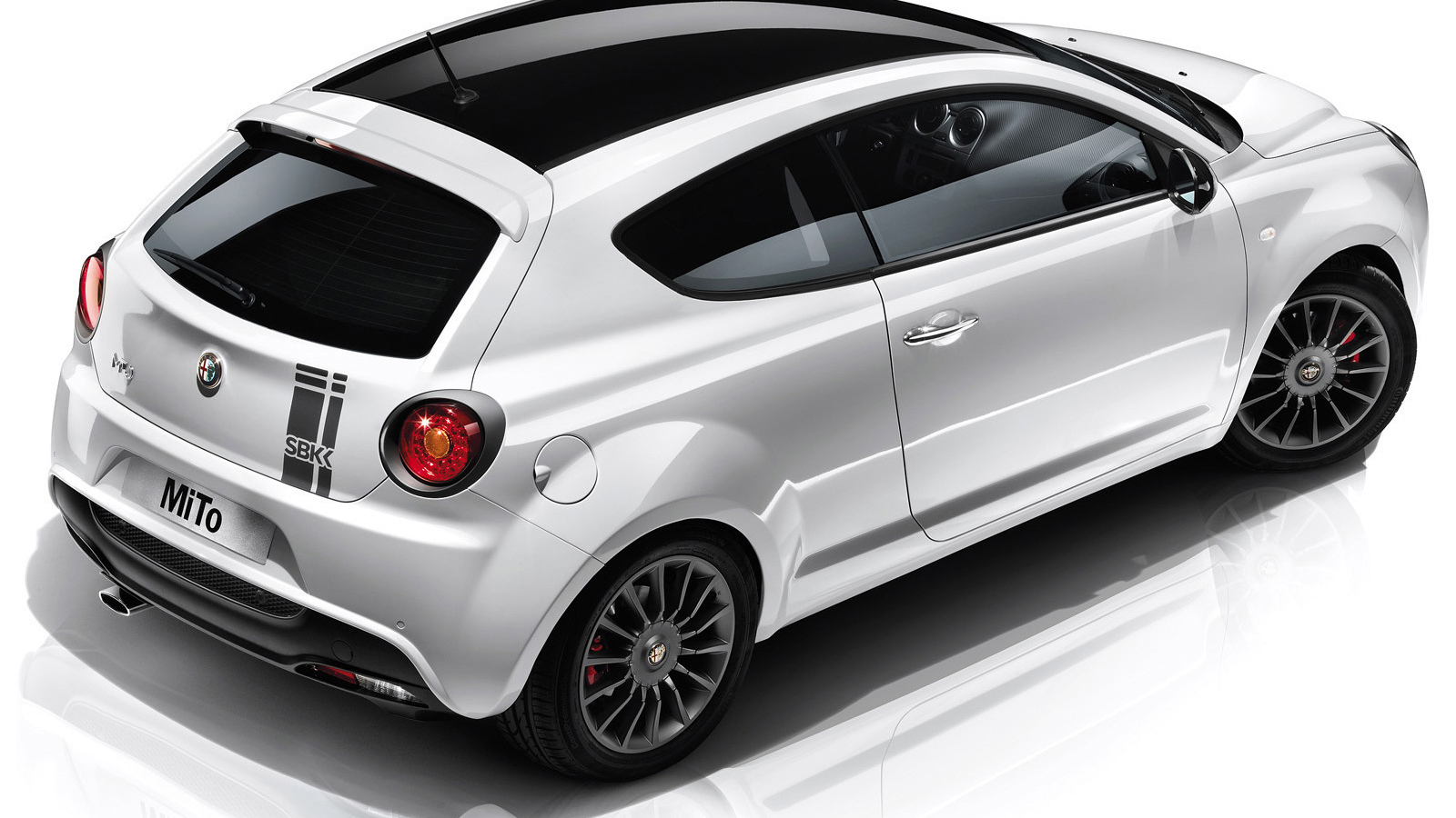 Надежная машина Alfa Romeo 145