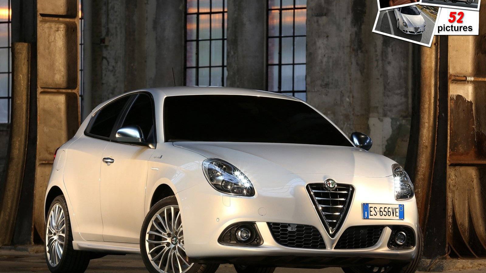 Автомобиль Alfa Romeo giulietta 2014 на дороге