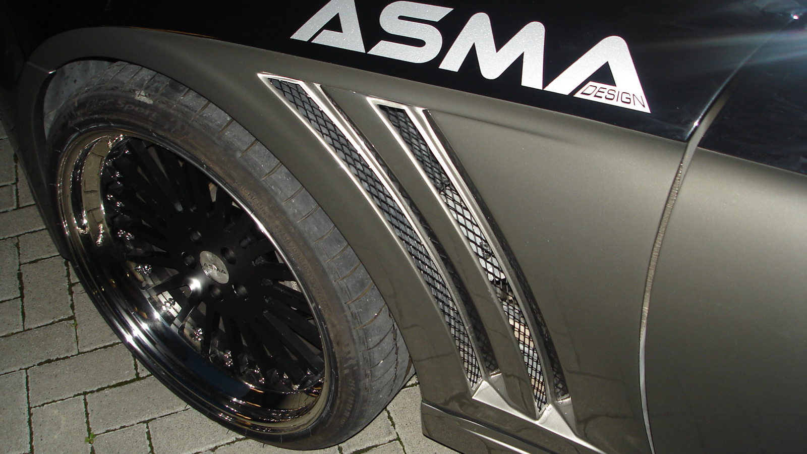 Черная Asma Tavan 2013