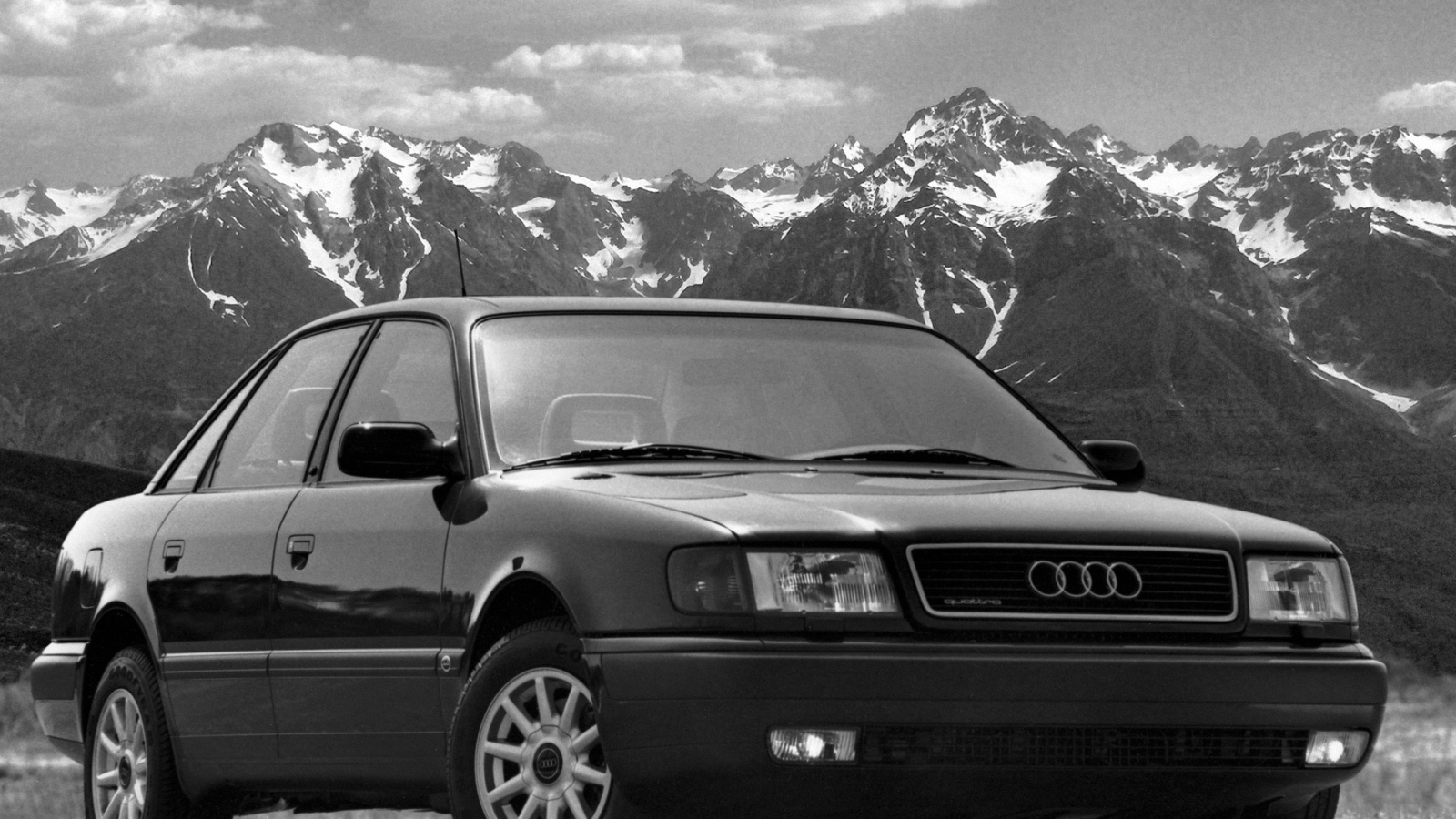 Автомобиль марки Audi модели 100