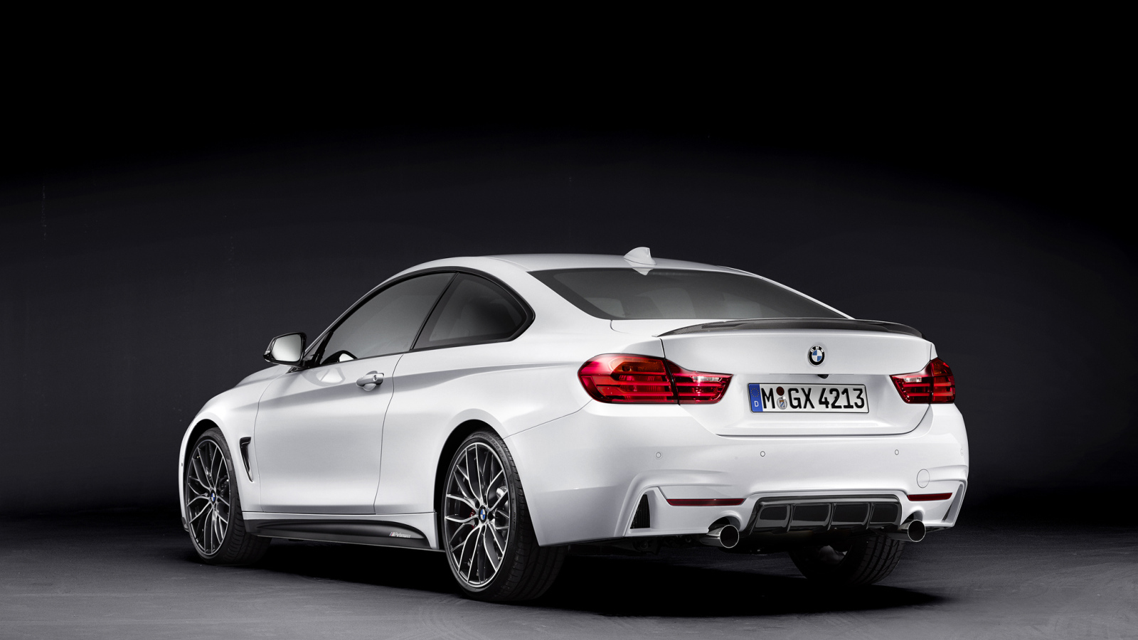 Новая машина BMW 4-series 2014 года