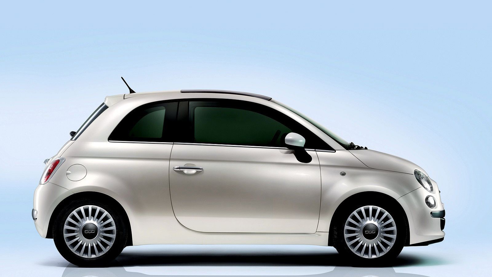 Дизайн автомобиля Fiat 500