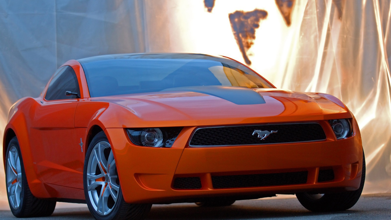 Фото автомобиля Ford Mustang 2014 года