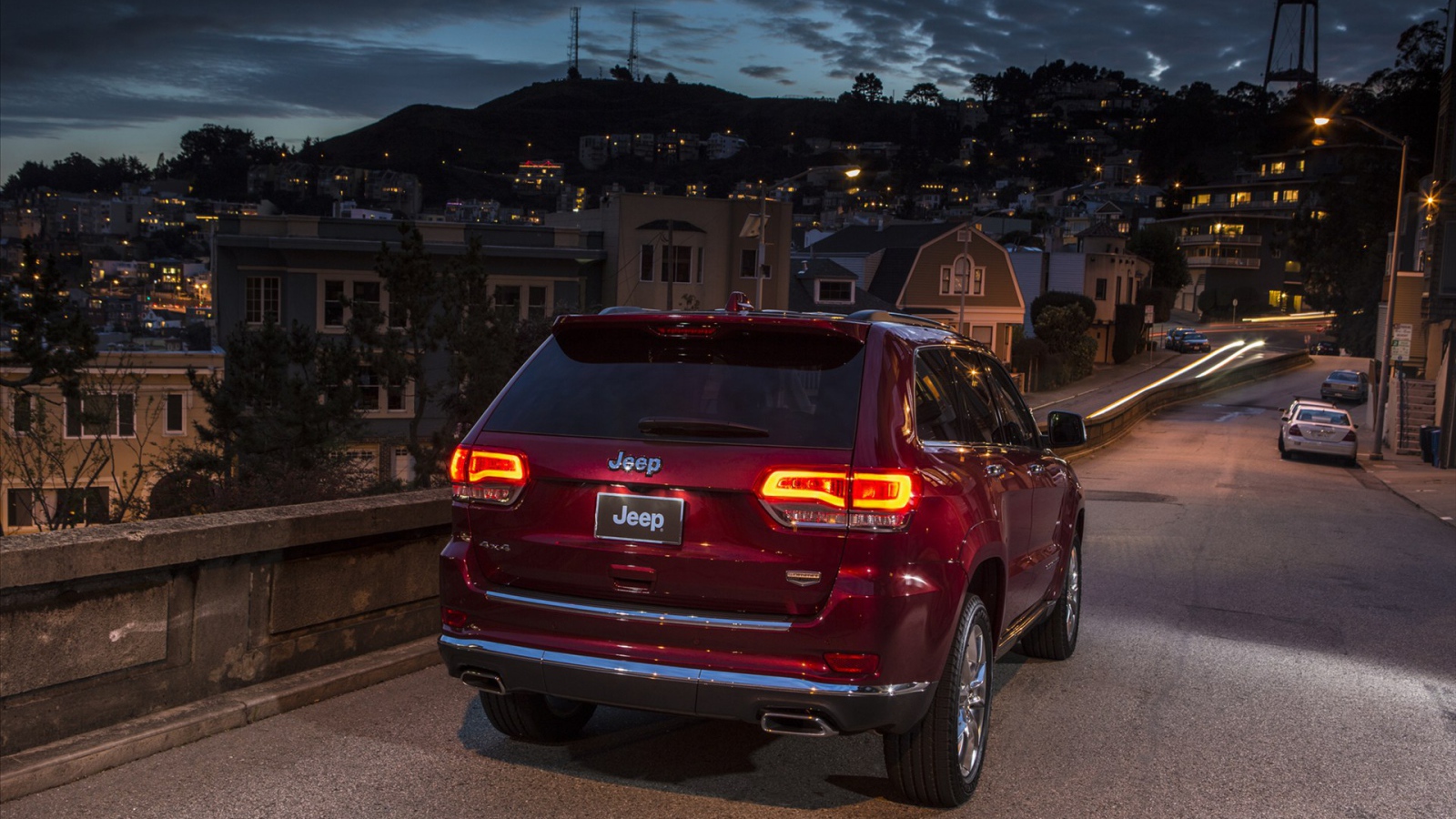 Фото автомобиля Джип Гранд Чероки 2014