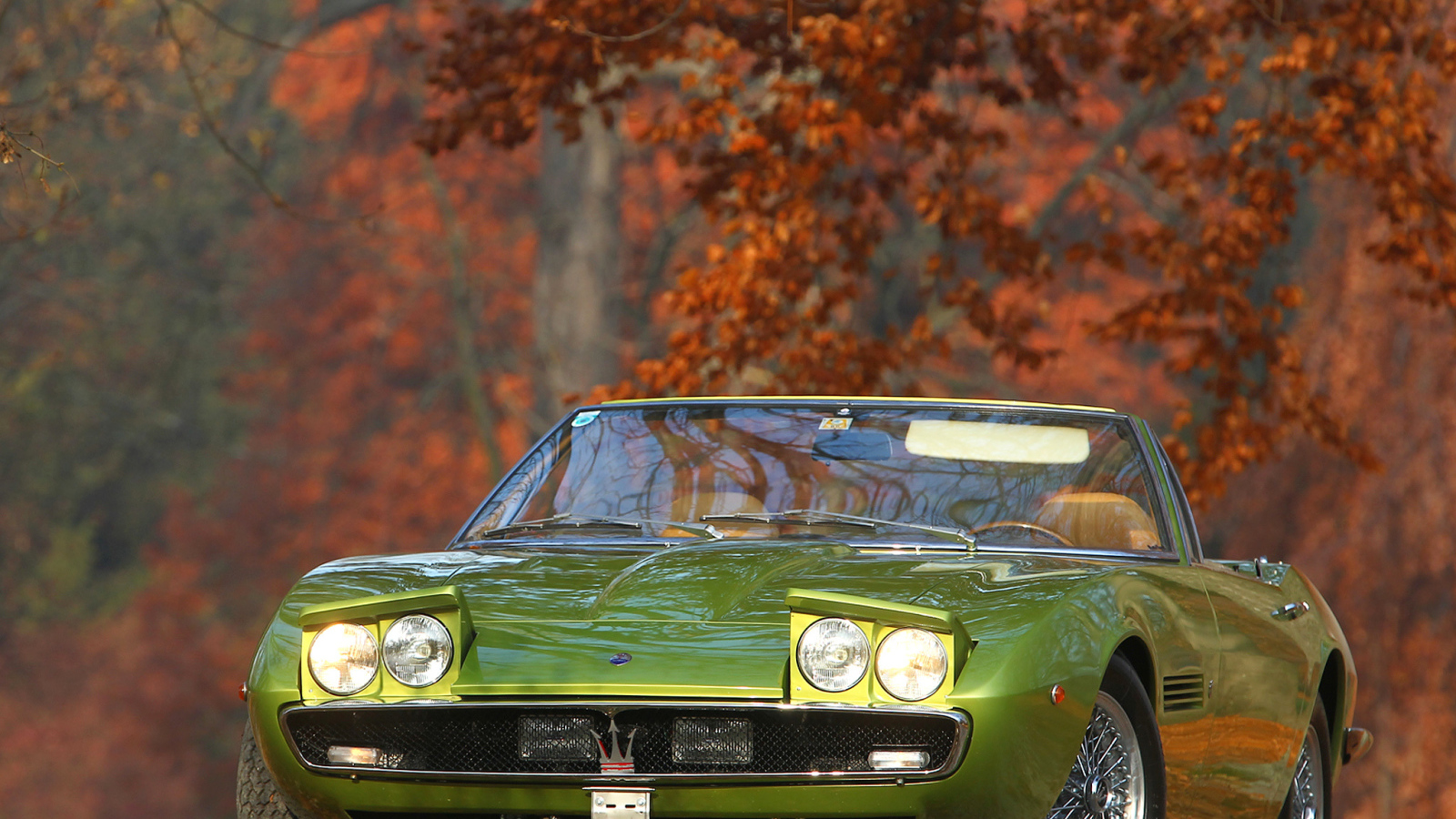 Дизайн автомобиля Maserati Indy