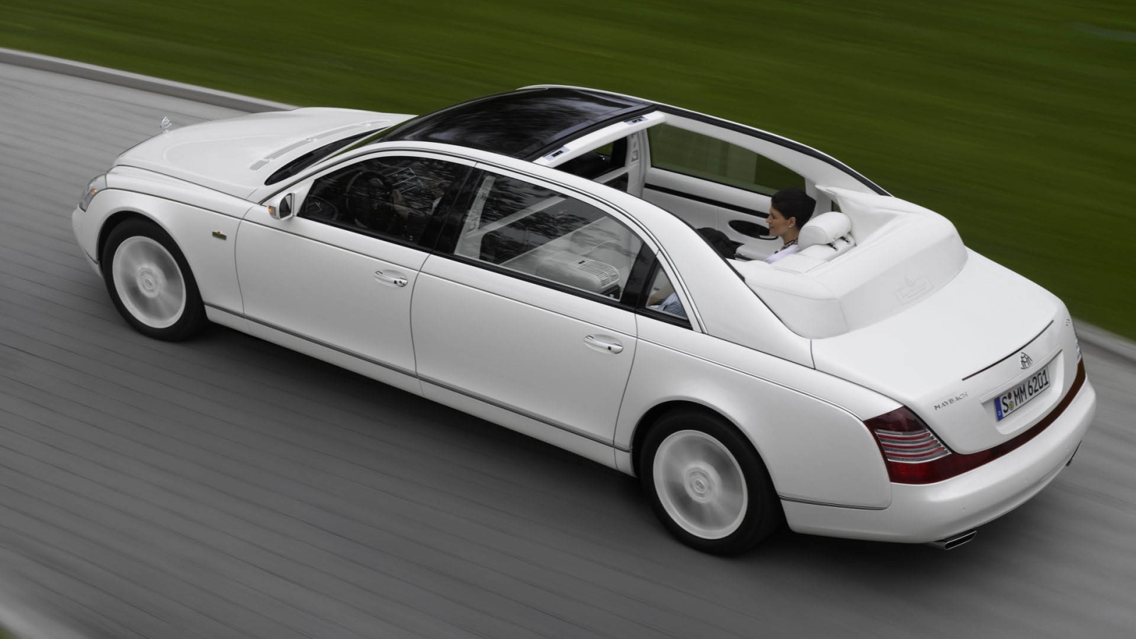  Новая машина Maybach  2014