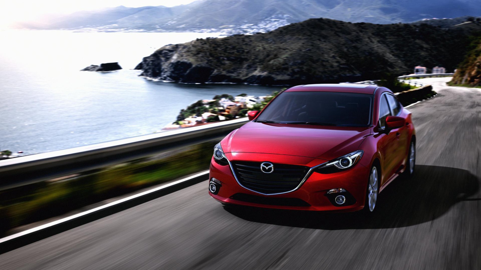 Новая машина Mazda 3 2014
