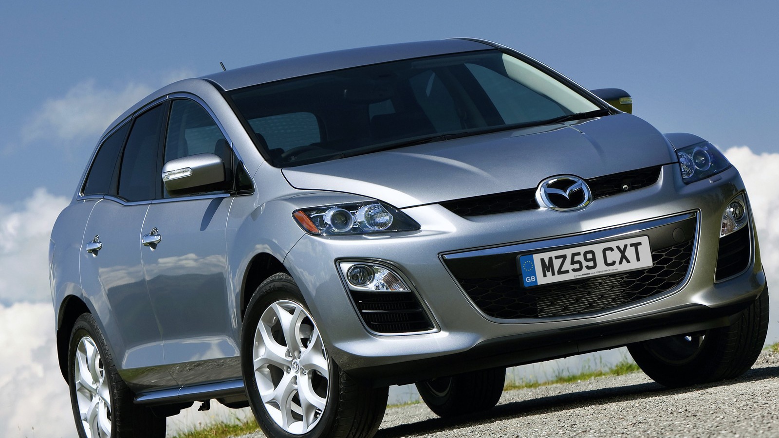 Надежный автомобиль Mazda CX 7