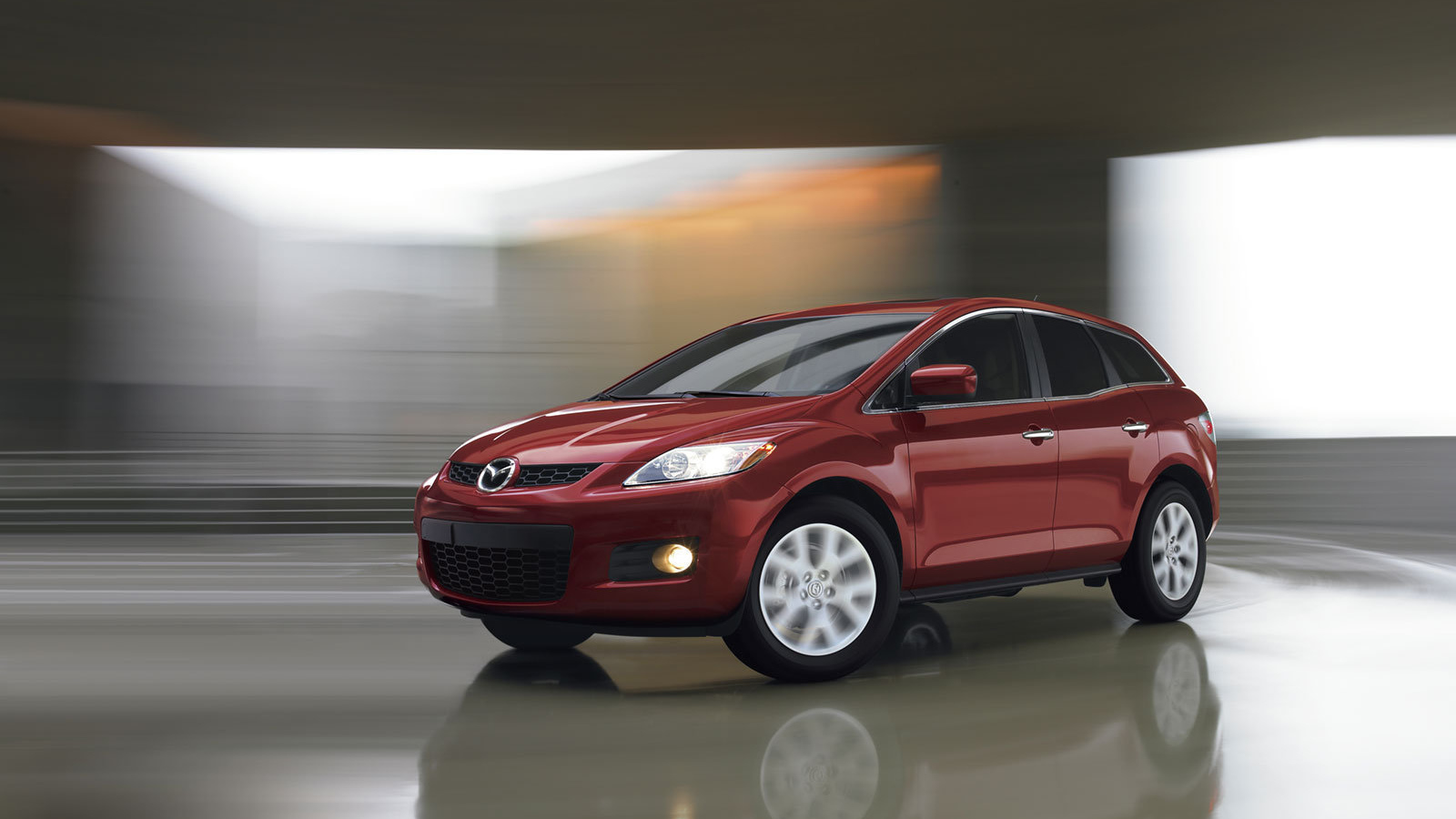 Новая машина Mazda CX 7