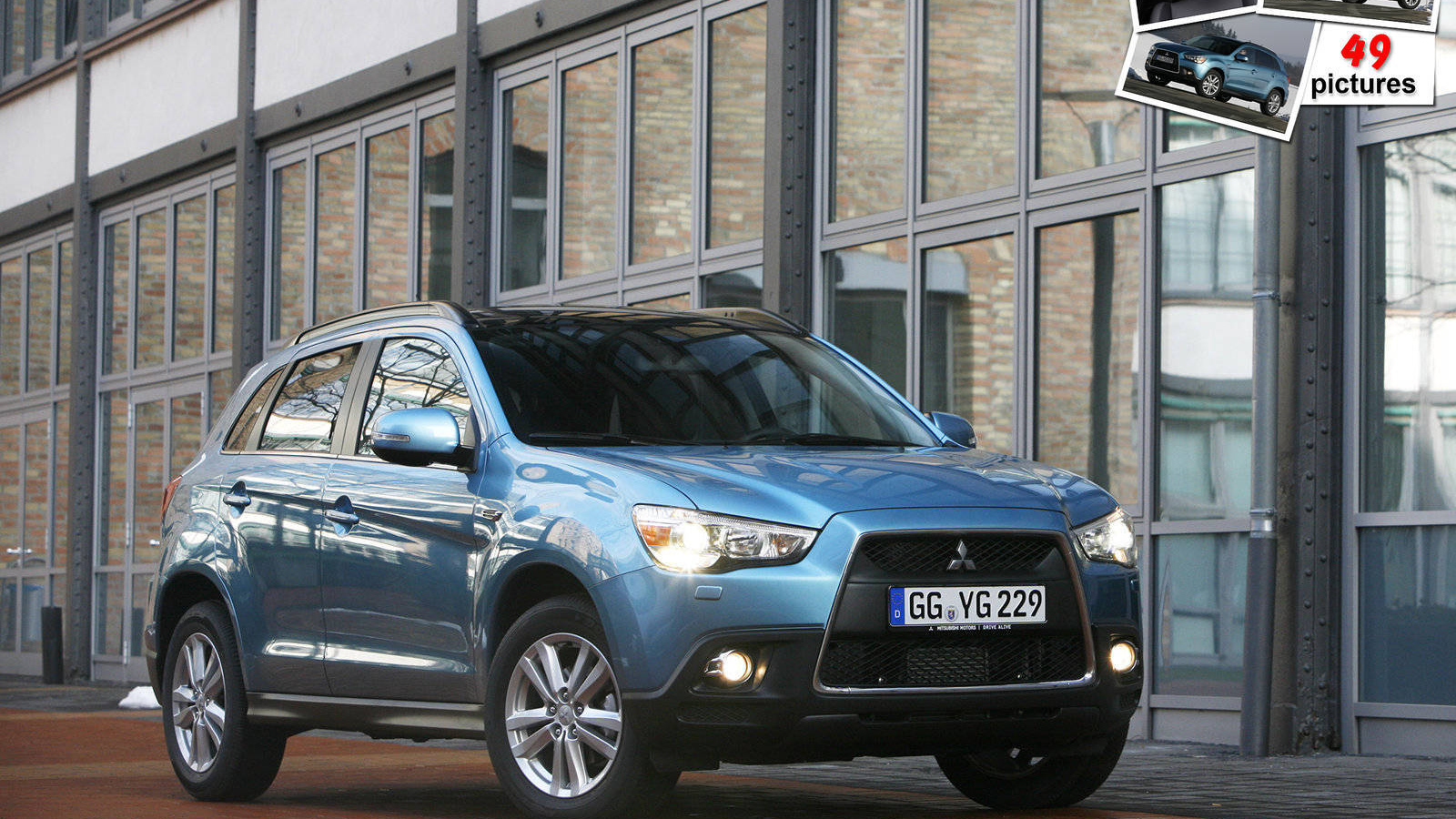 Красивый автомобиль Mitsubishi ASX в Москве