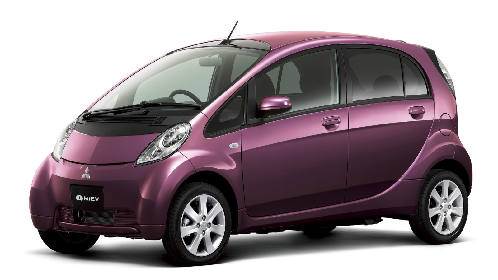 Красивый автомобиль Mitsubishi Electric