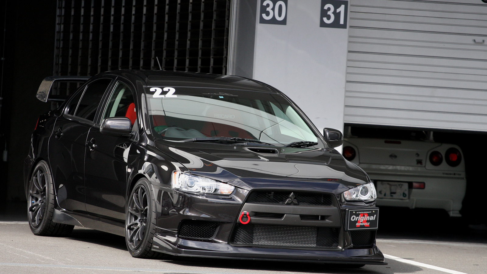 Автомобиль  Mitsubissshi Evo