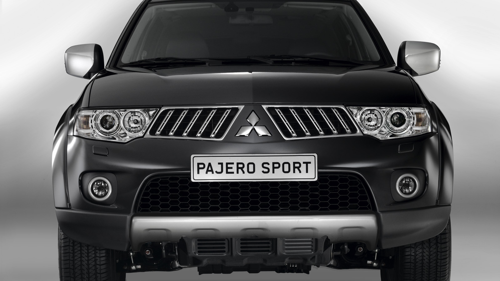 Фото автомобиля Mitsubishi Pajero Sport