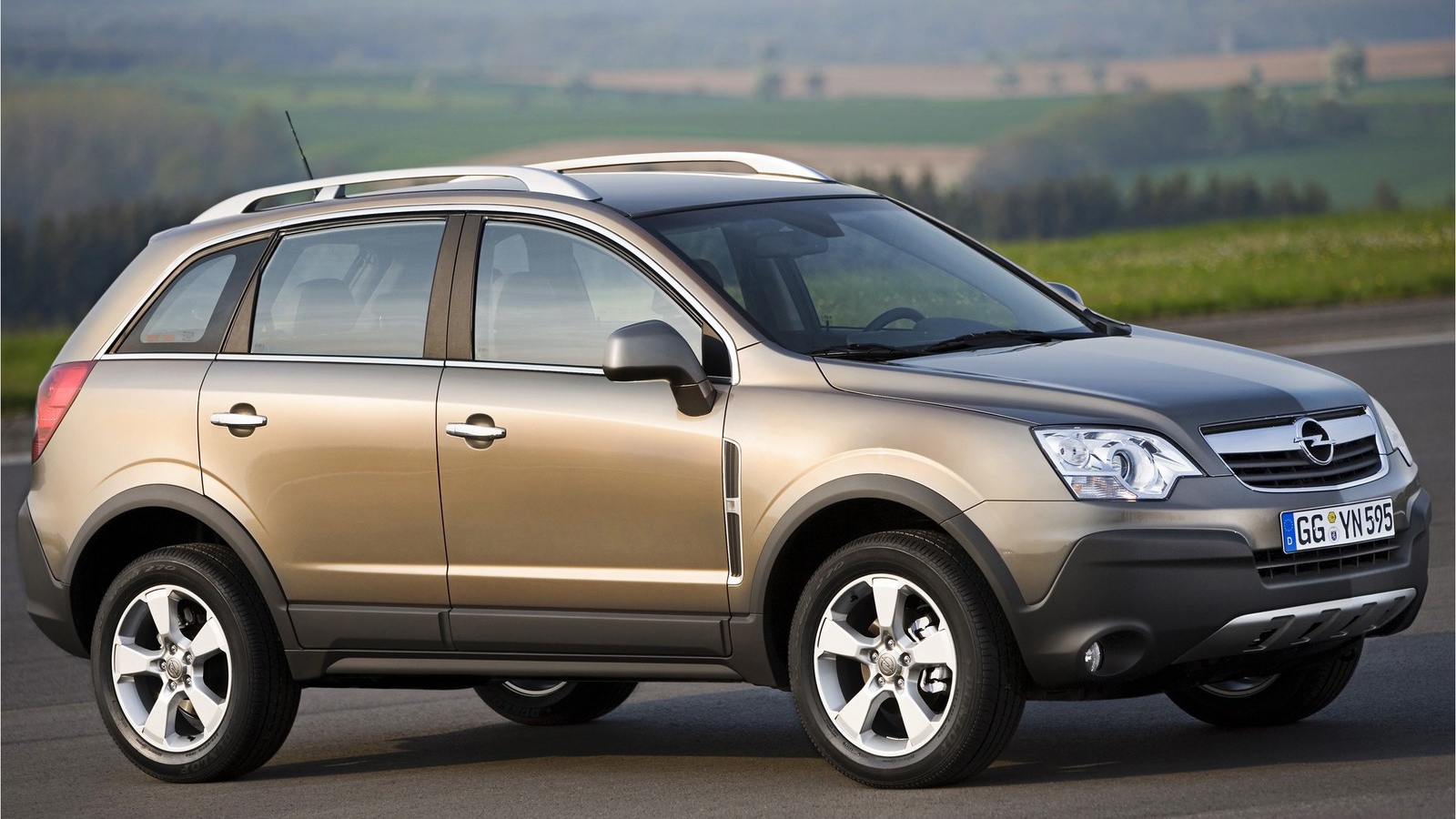 Фото автомобиля Opel Antara
