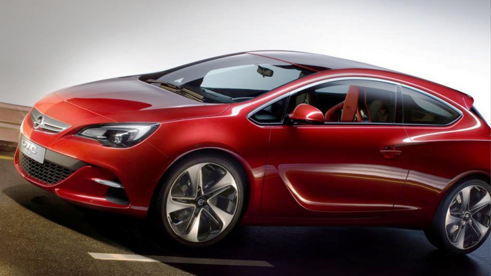Надежный автомобиль Opel Astra GTC 2014
