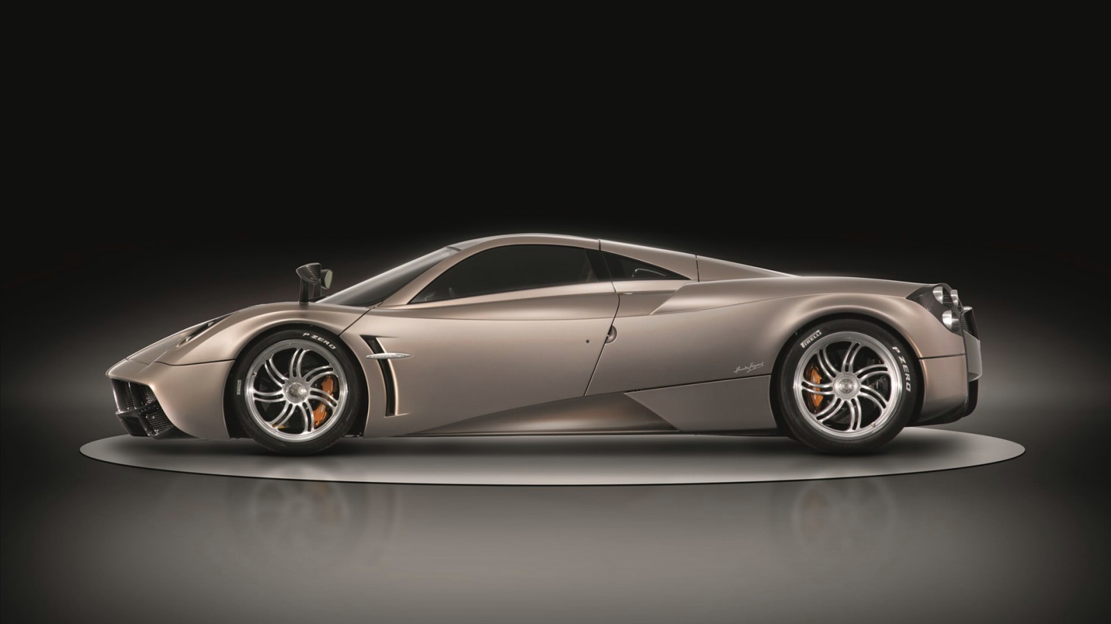 Новый автомобиль Pagani Huayra