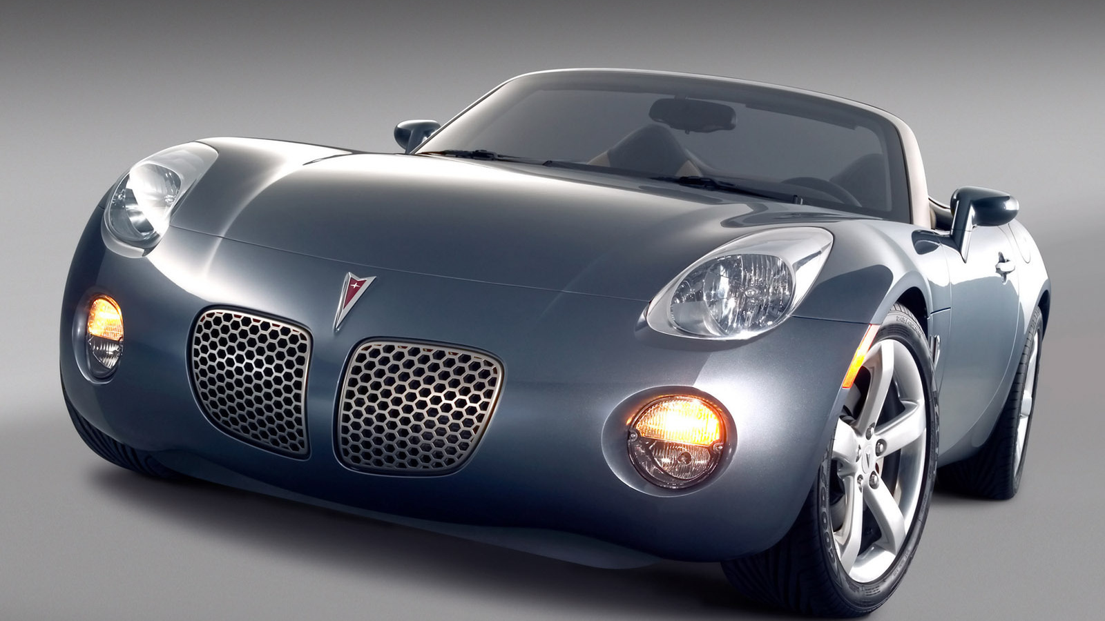 Тест драйв автомобиля Pontiac Solstice