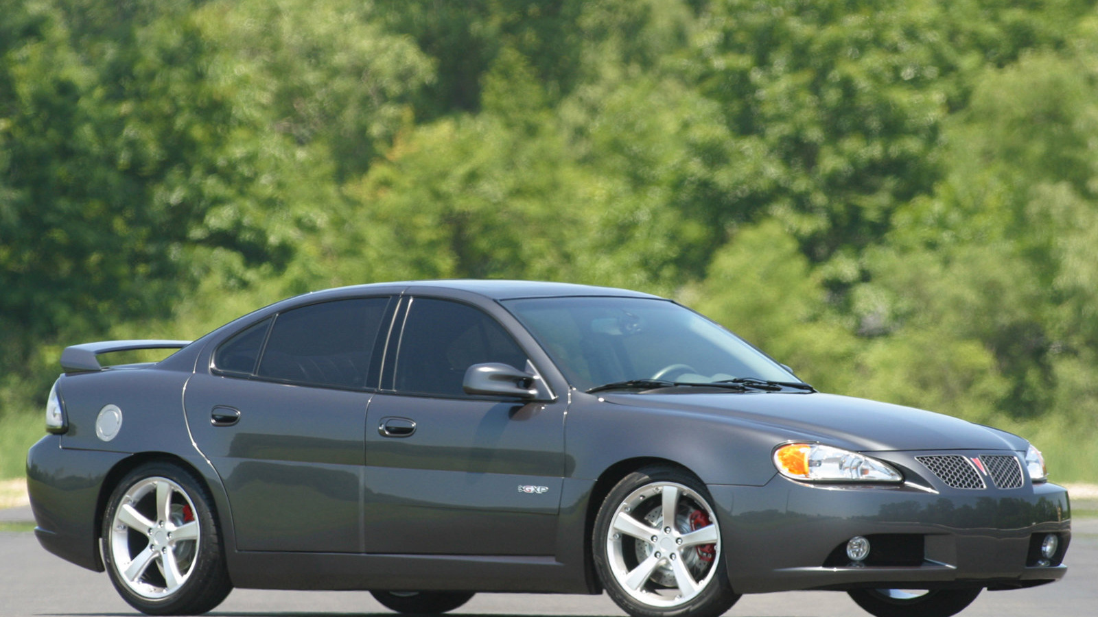 Надежная машина Pontiac Grand Am