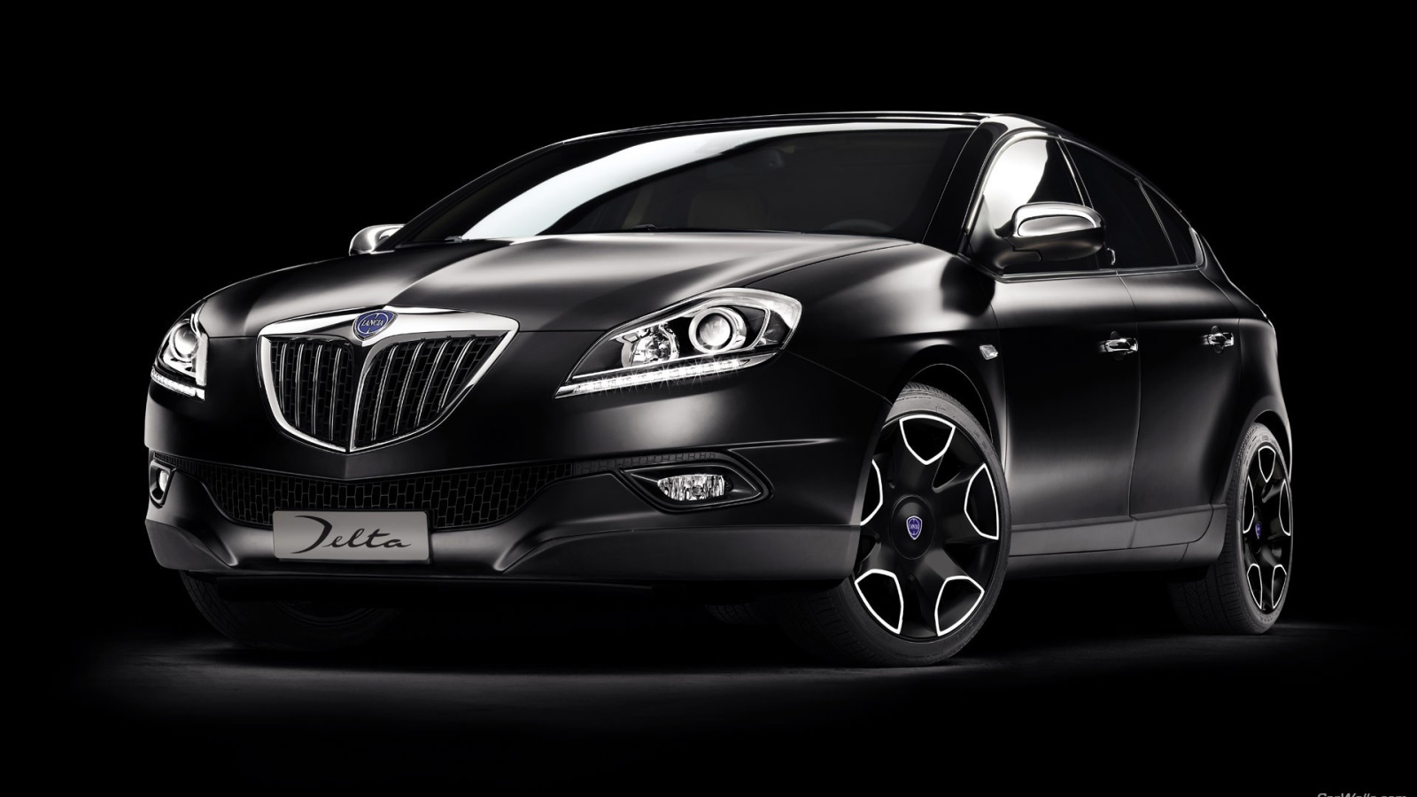 Автомобиль Ланция Дельта