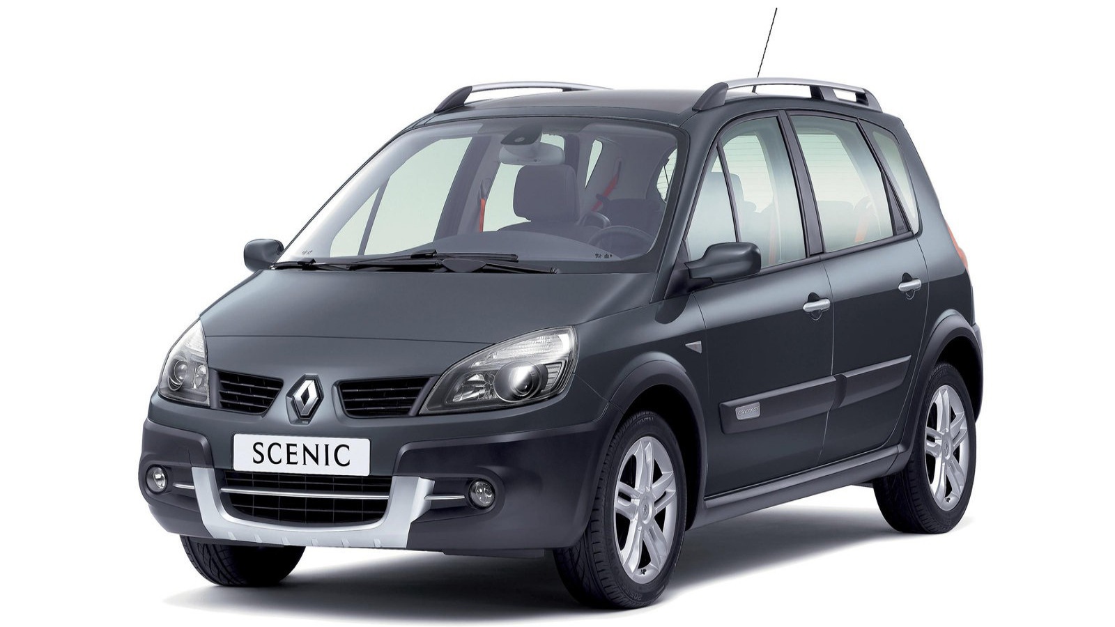 Тест драйв автомобиля Renault Scenic