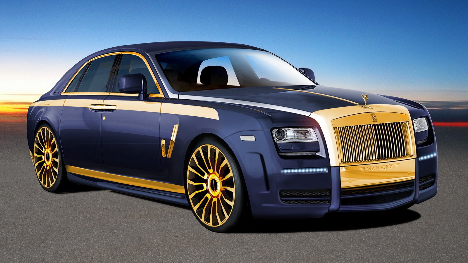 Новая машина Rolls Royce Ghost