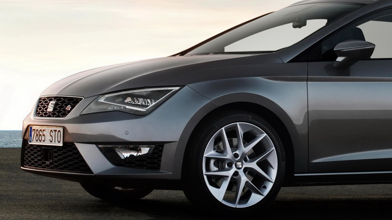 Новый автомобиль Seat Leon 2014