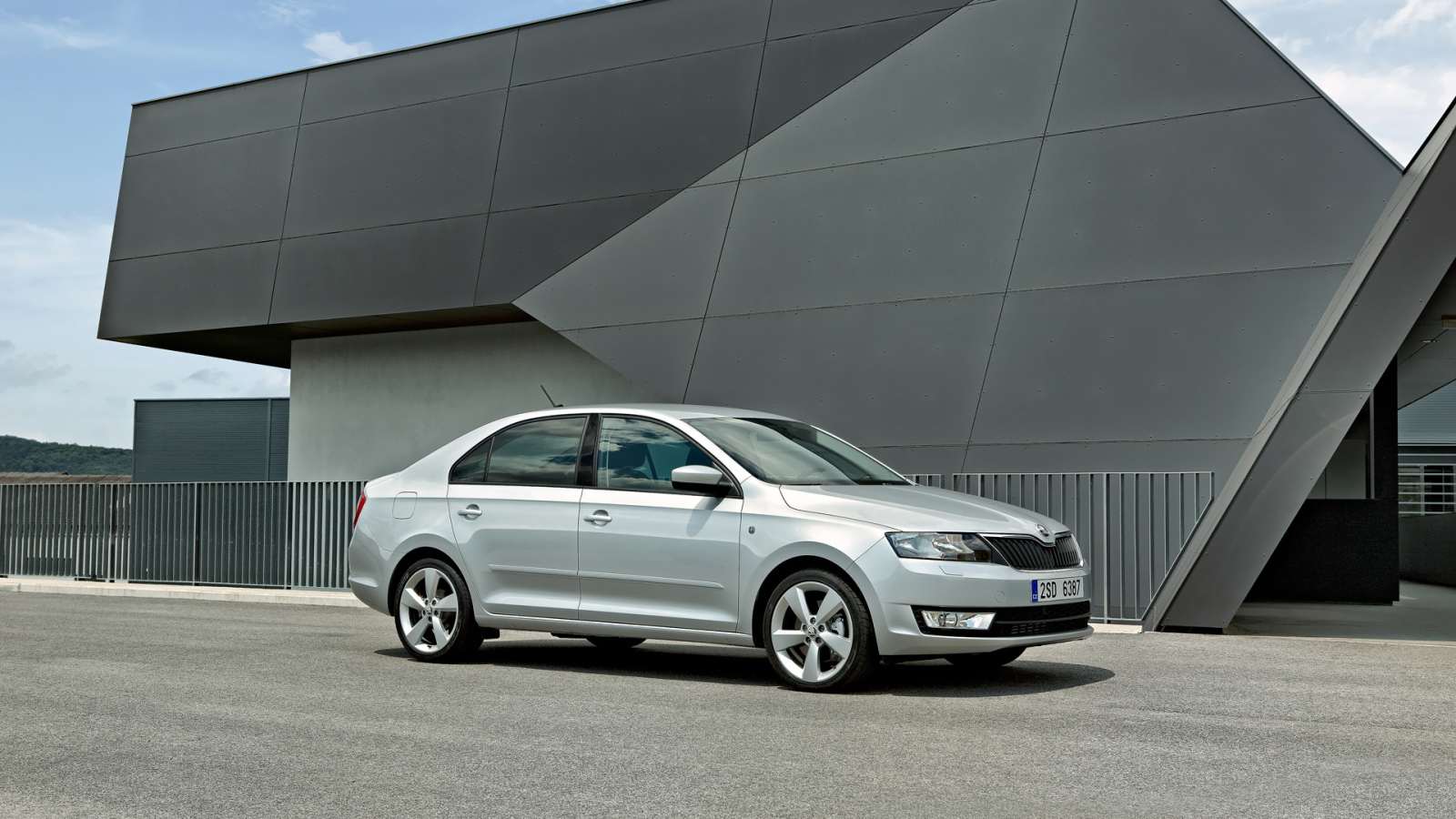 Новый автомобиль Skoda Rapid