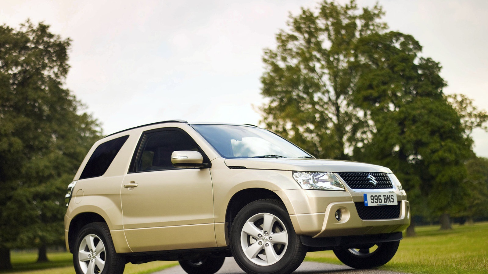 Дизайн автомобиля Suzuki Grand Vitara 2014