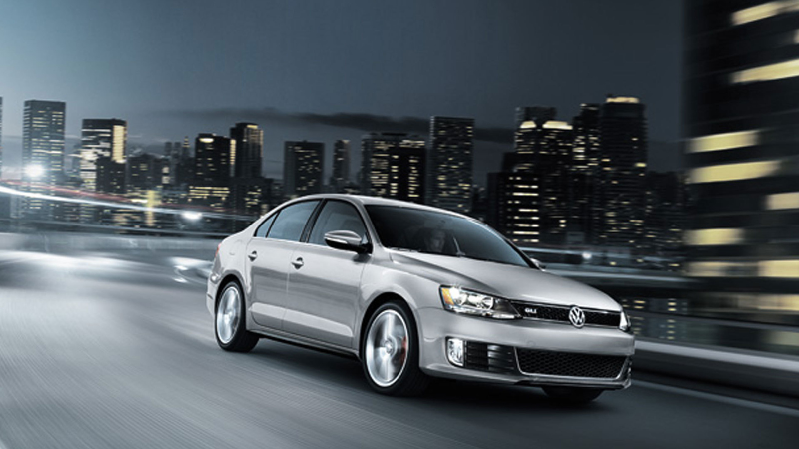 Красивый автомобиль Volkswagen Jetta