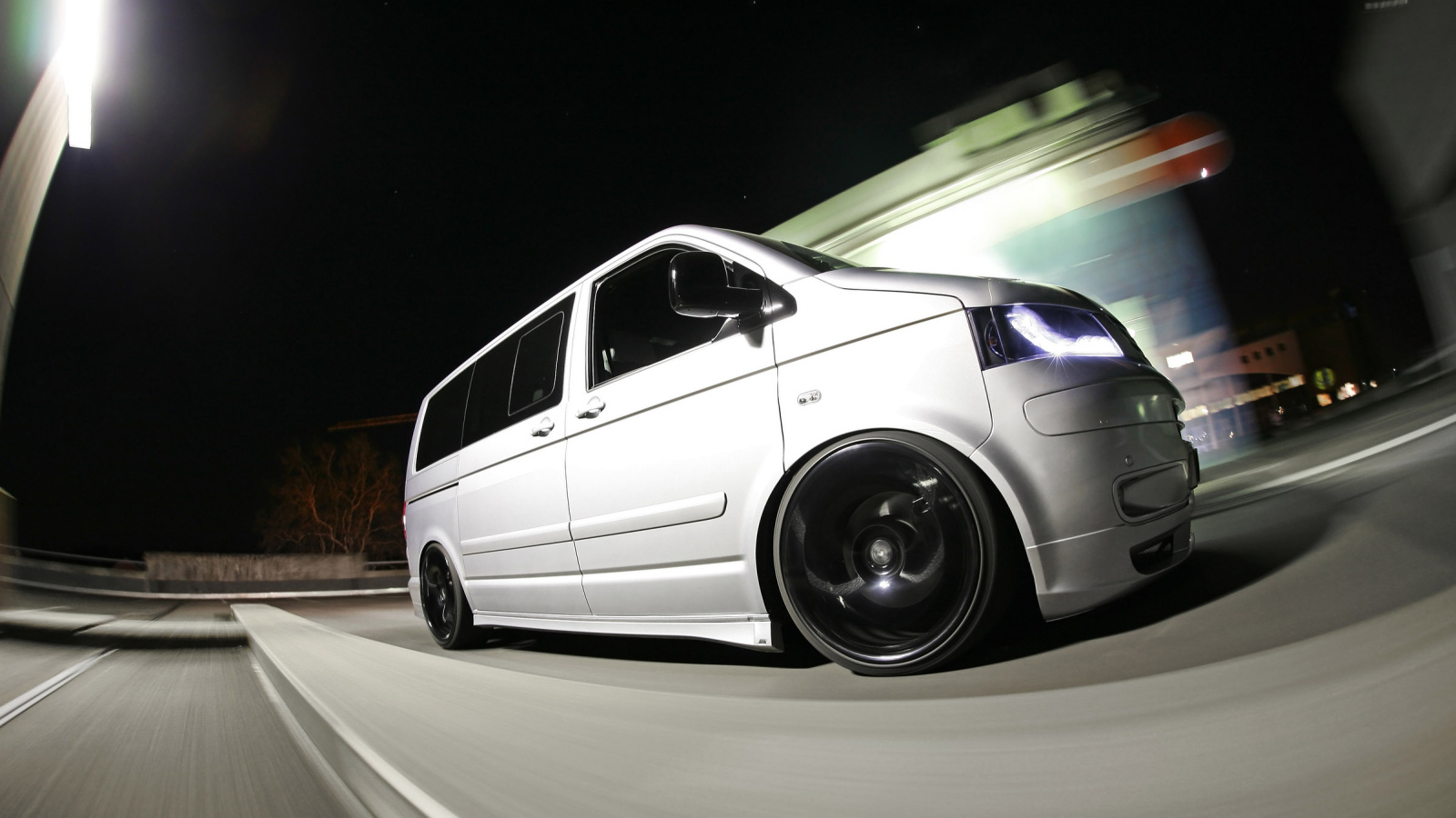 Новый автомобиль Volkswagen Transporter