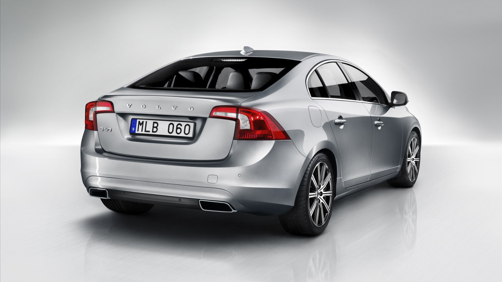 Автомобиль марки Volvo модели s60