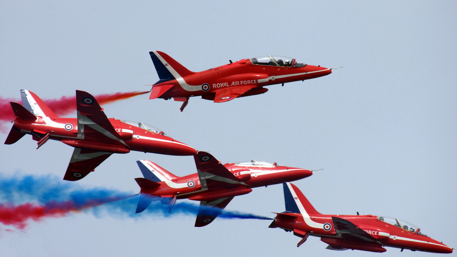 Самолеты на празднике