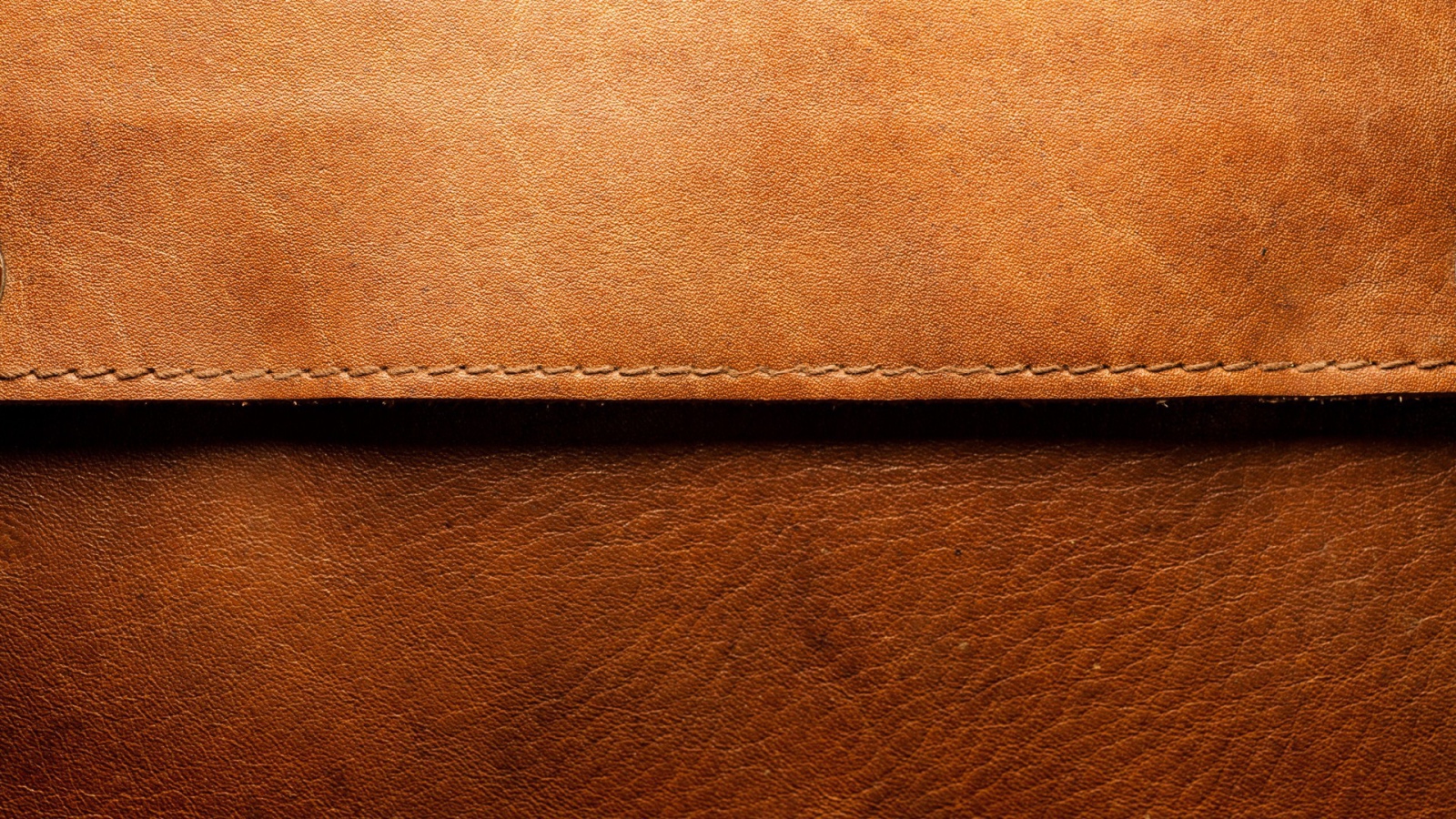 Кожаный портфель