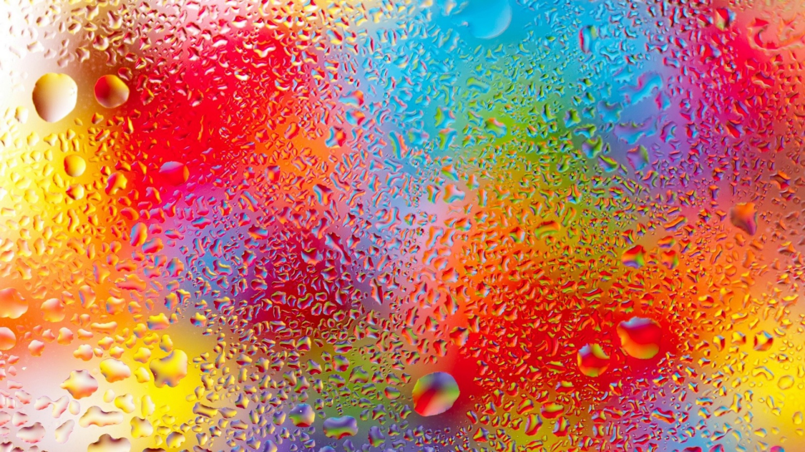 Kапли на радужном стекле