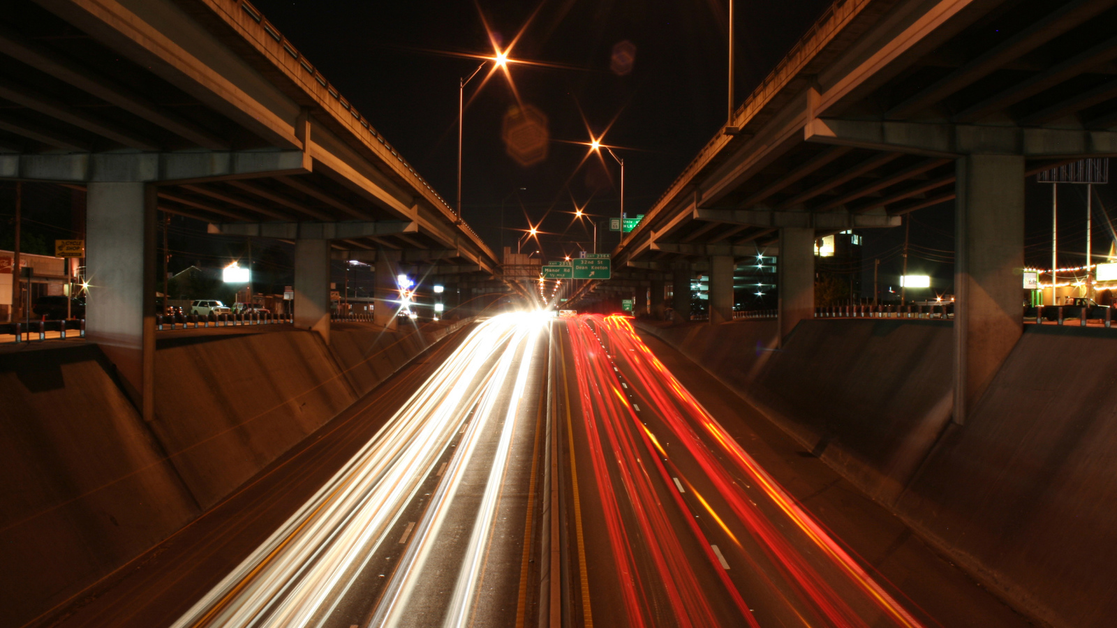 Ночная автотрасса