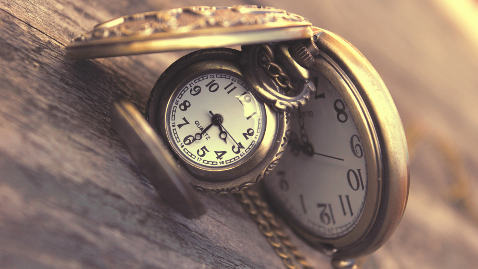 Карманные часы с крышками