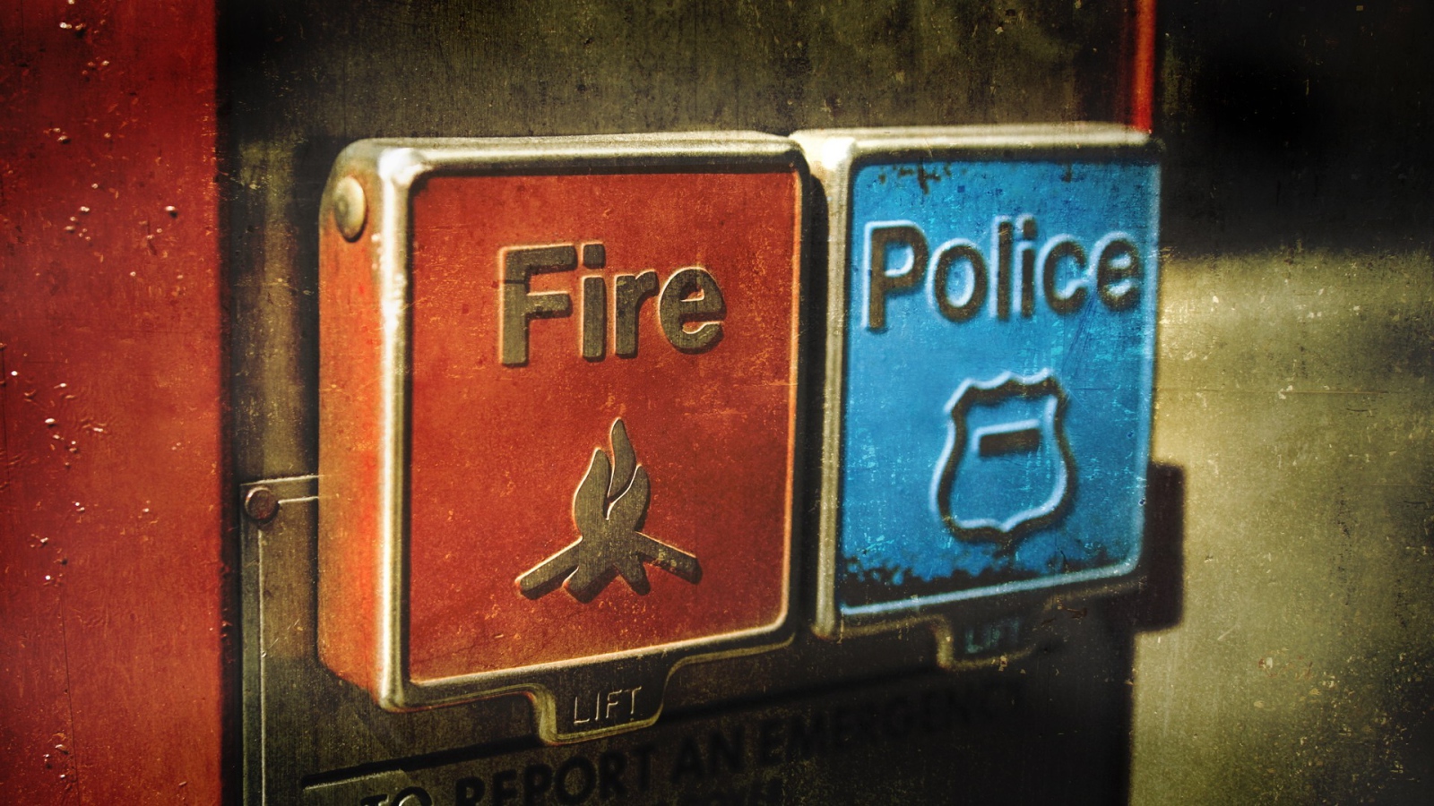Кнопки вызова пожарных и полиции
