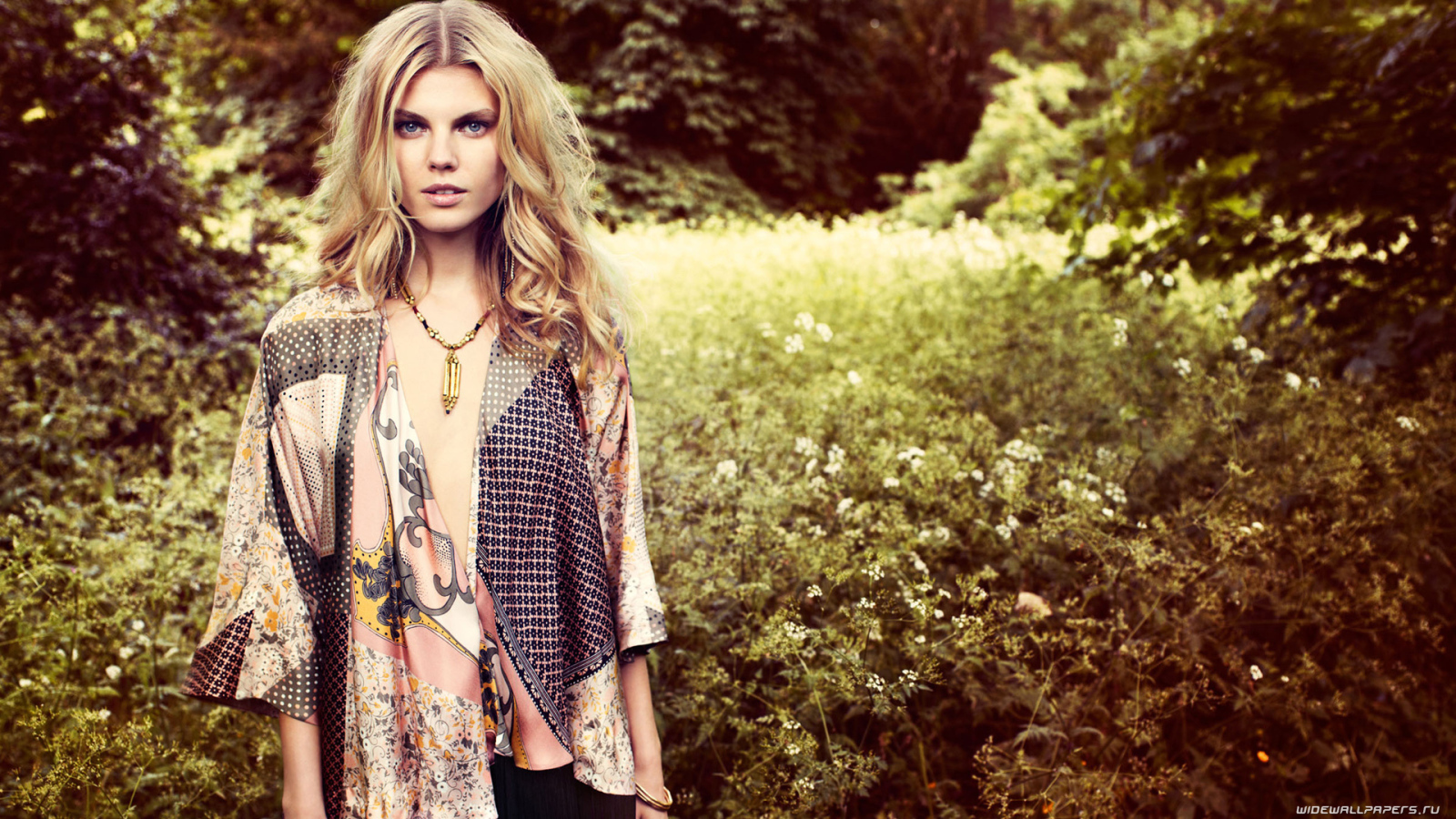 Популярная актриса Марина Линчук