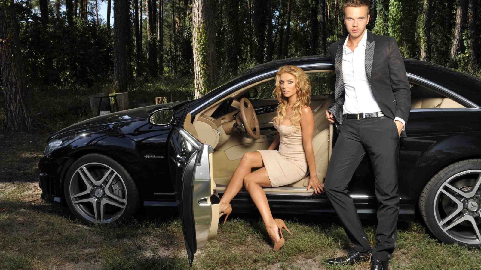 Красивая Анна Седокова