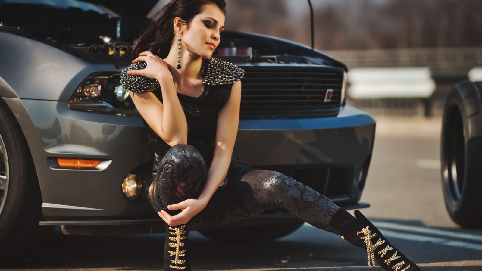 Очаровательная модель Сати Казанова