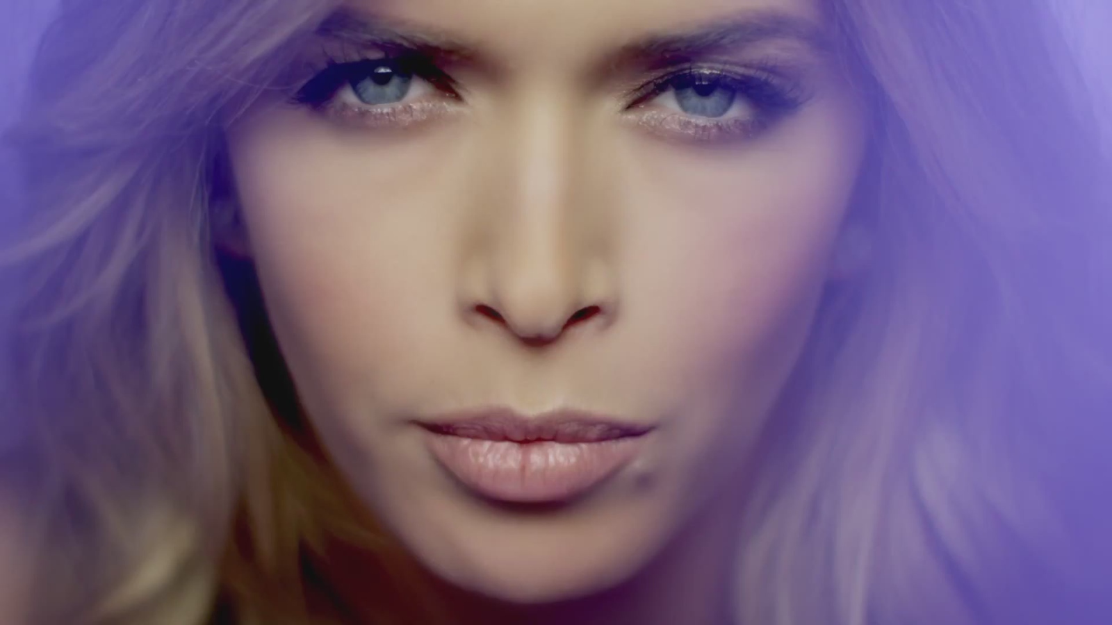 Знаменитая Вера Брежнева