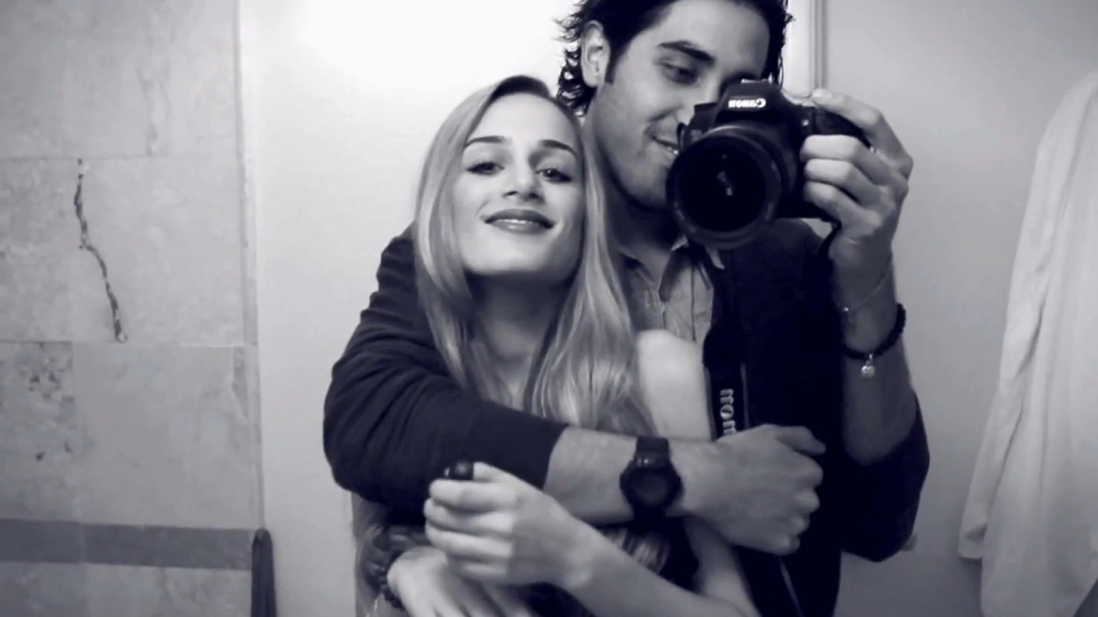 Прекрасная актриса Юлия Савичева