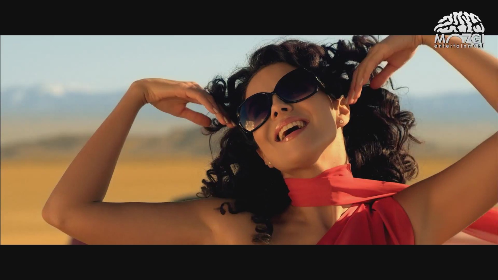 Актриса Настя Каменских