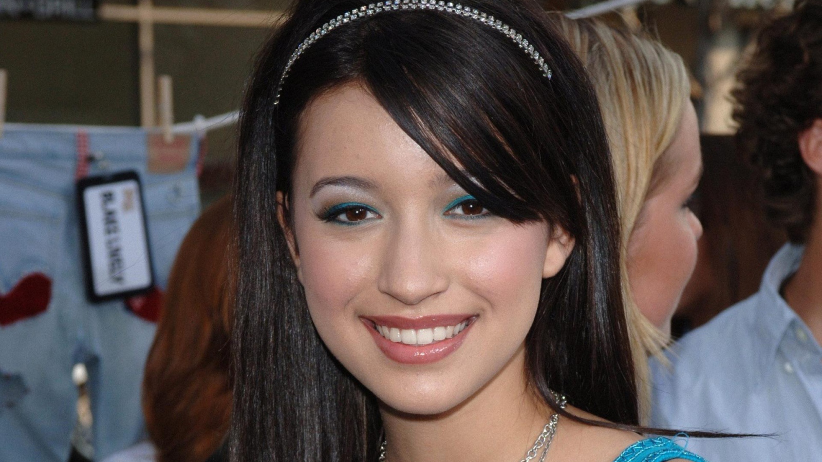 Популярная актриса Кристиан Серратос