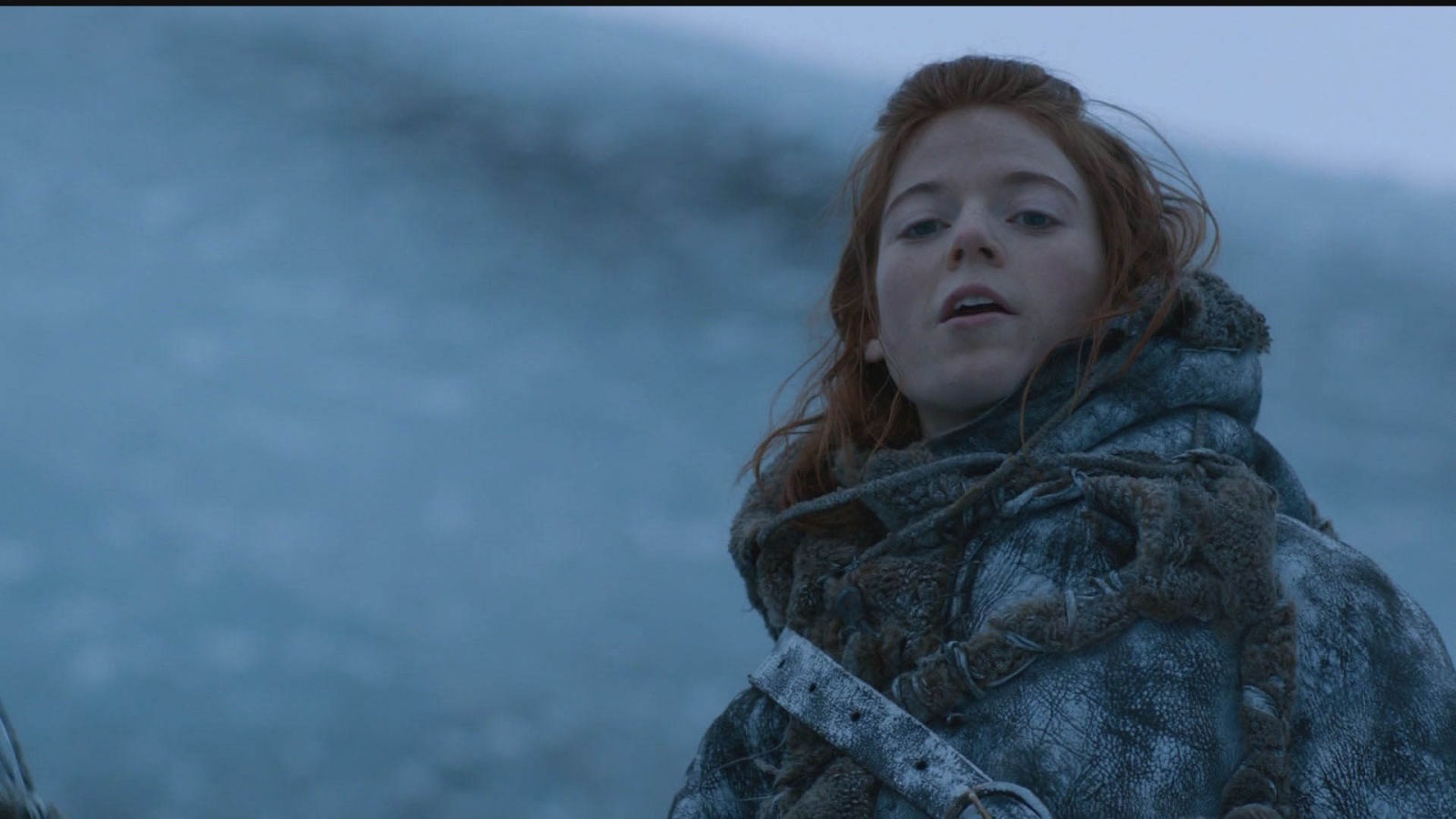 Красивая актриса Роуз Лесли